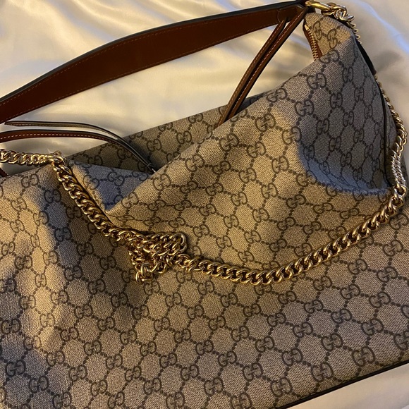 Comes with original dust bag and original receipt,excellent condition. - Picture 10 of 13